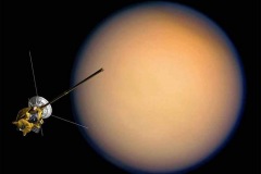 07 Settembre 2005: La sonda Cassini effettua il suo 8° flyby di Titano