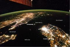 Le due Coree di notte. Quella buia è la Corea del Nord